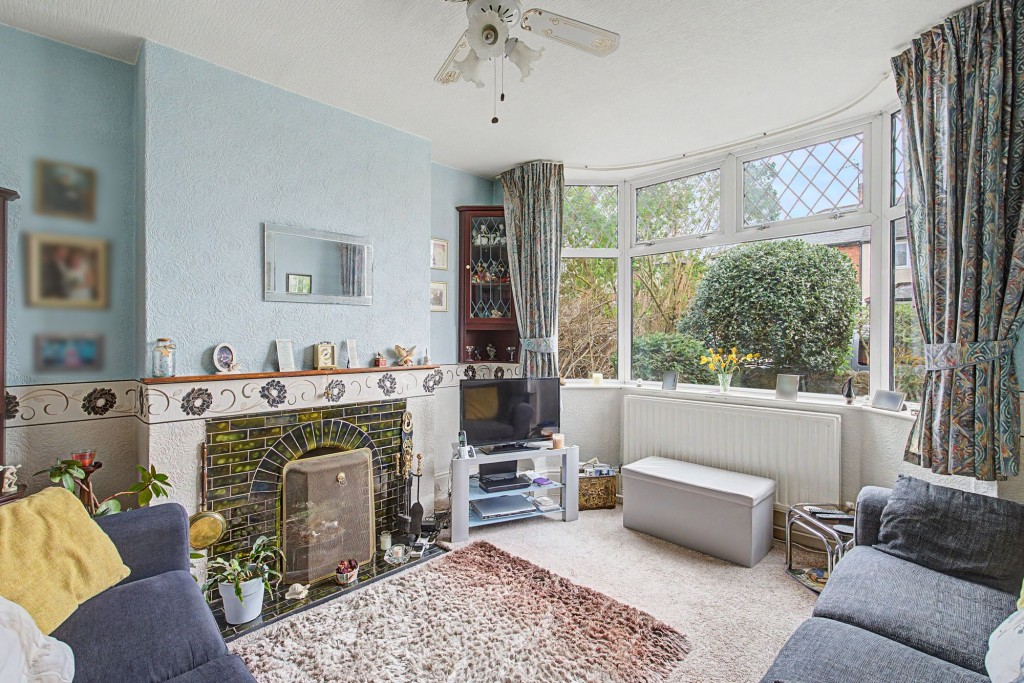 Broomhill Road, Nottingham, NG6