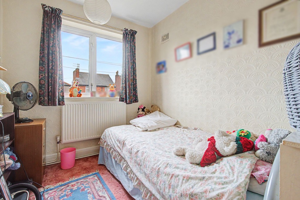 Broomhill Road, Nottingham, NG6