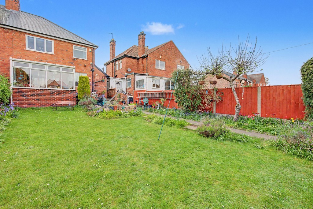 Broomhill Road, Nottingham, NG6