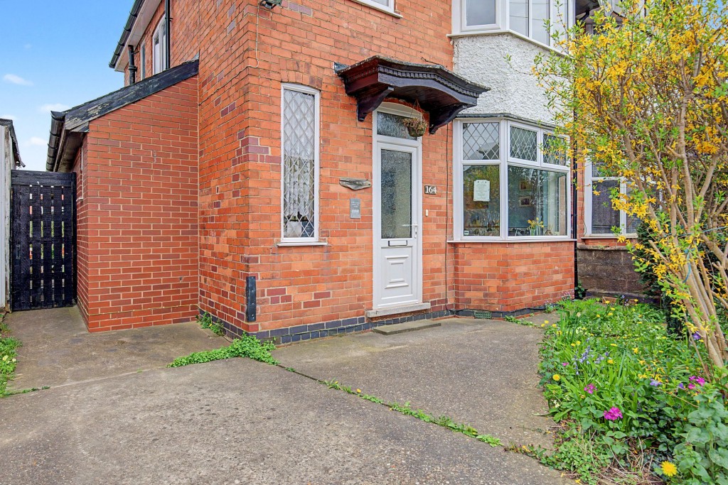 Broomhill Road, Nottingham, NG6
