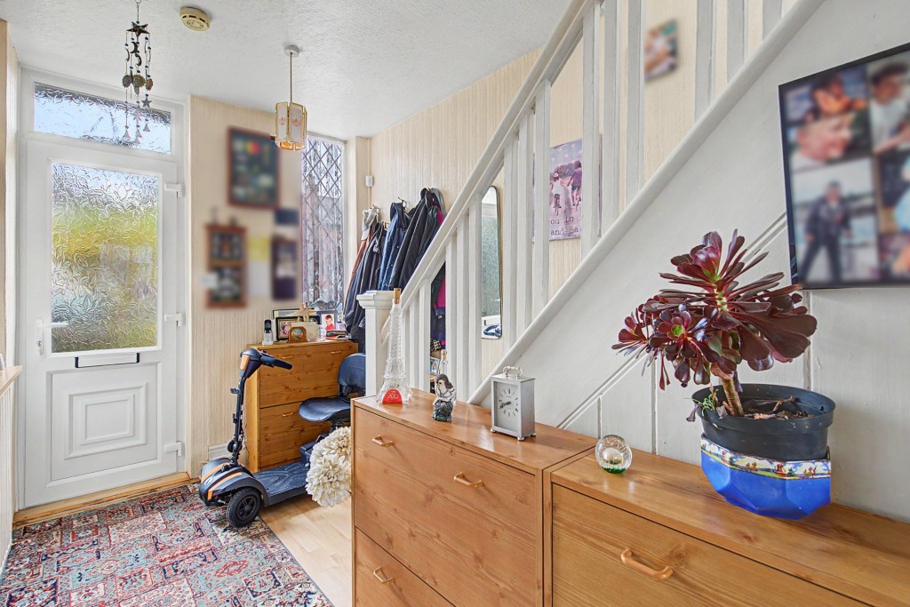 Broomhill Road, Nottingham, NG6
