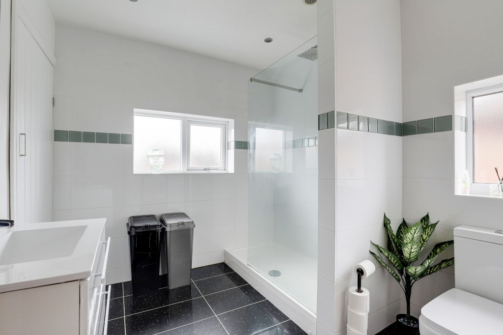 Douglas Road, Long Eaton, NG10