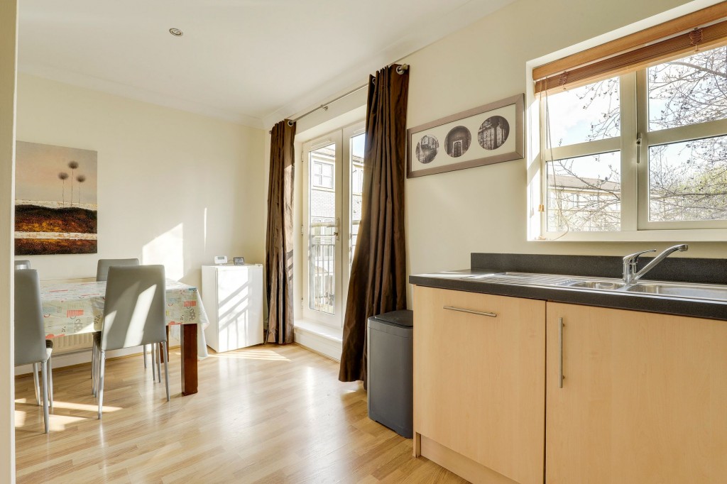 Castle Quay Close, Nottingham, NG7