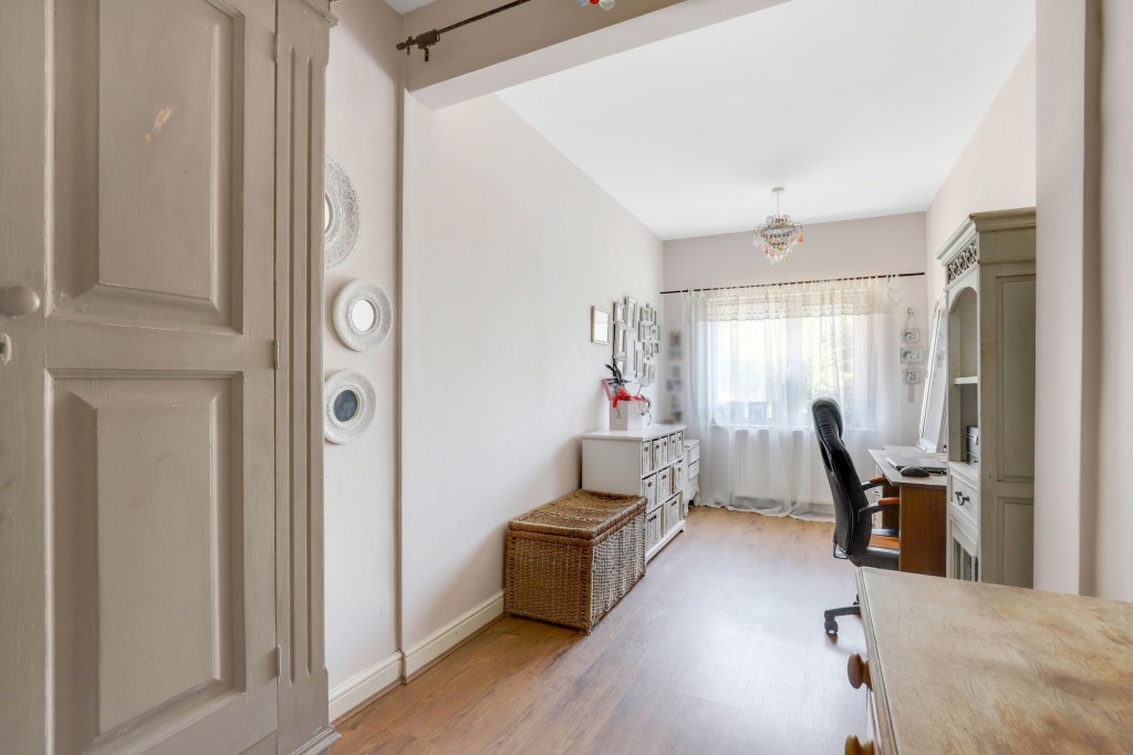 Morley Road, Oakwood, DE21