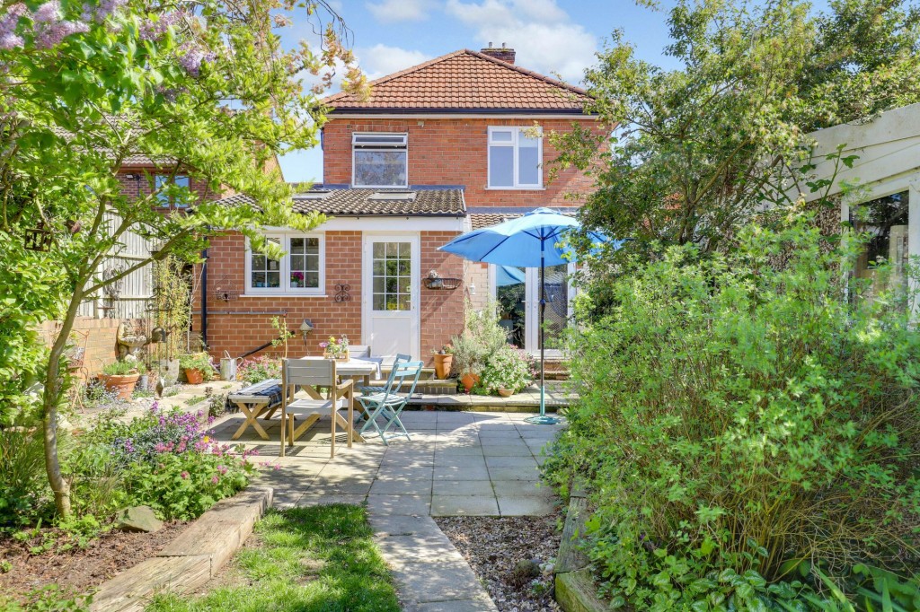 Morley Road, Oakwood, DE21