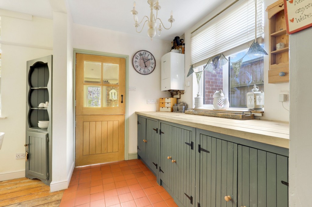 Morley Road, Oakwood, DE21