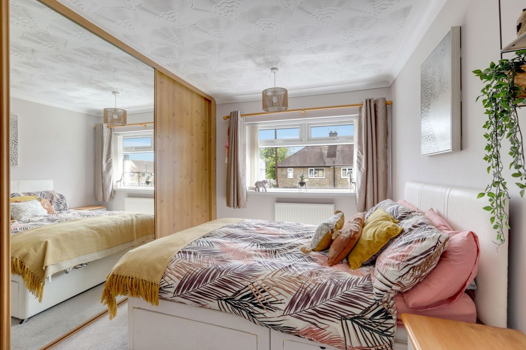 Avebury Close, Nottingham, NG11