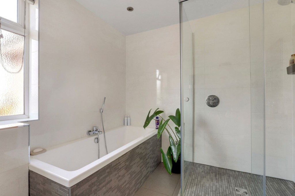 Briar Gate, Long Eaton, NG10