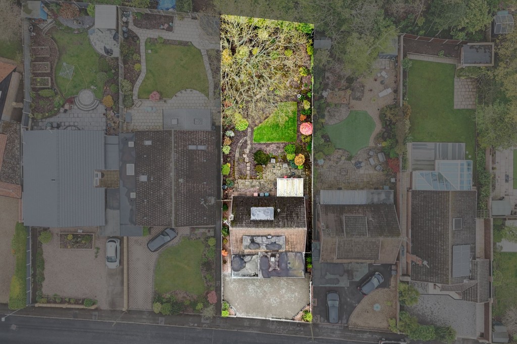 Oakwood Drive, Ravenshead, NG15