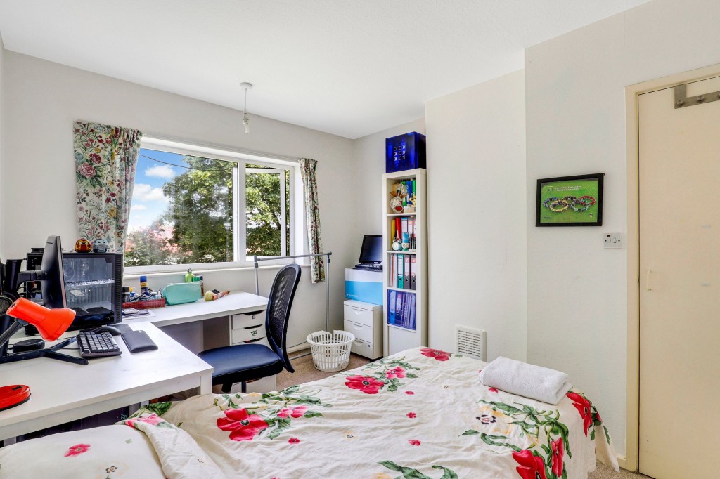 Farfield Avenue, Beeston, NG9