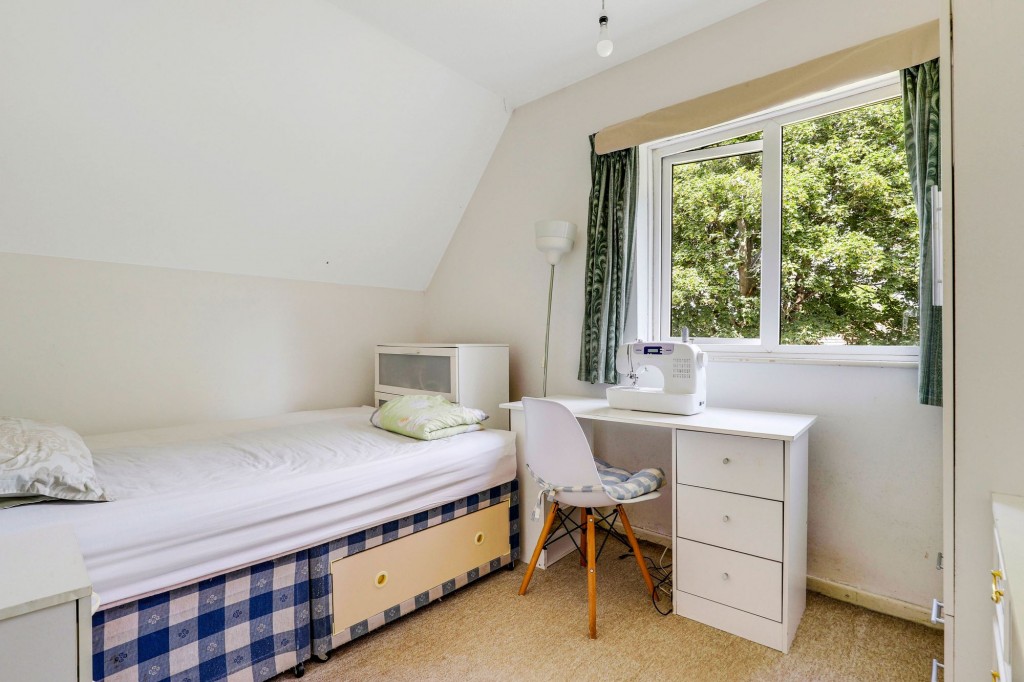 Farfield Avenue, Beeston, NG9