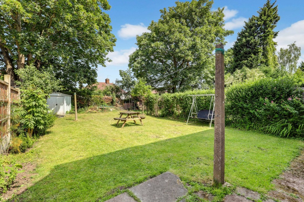 Farfield Avenue, Beeston, NG9