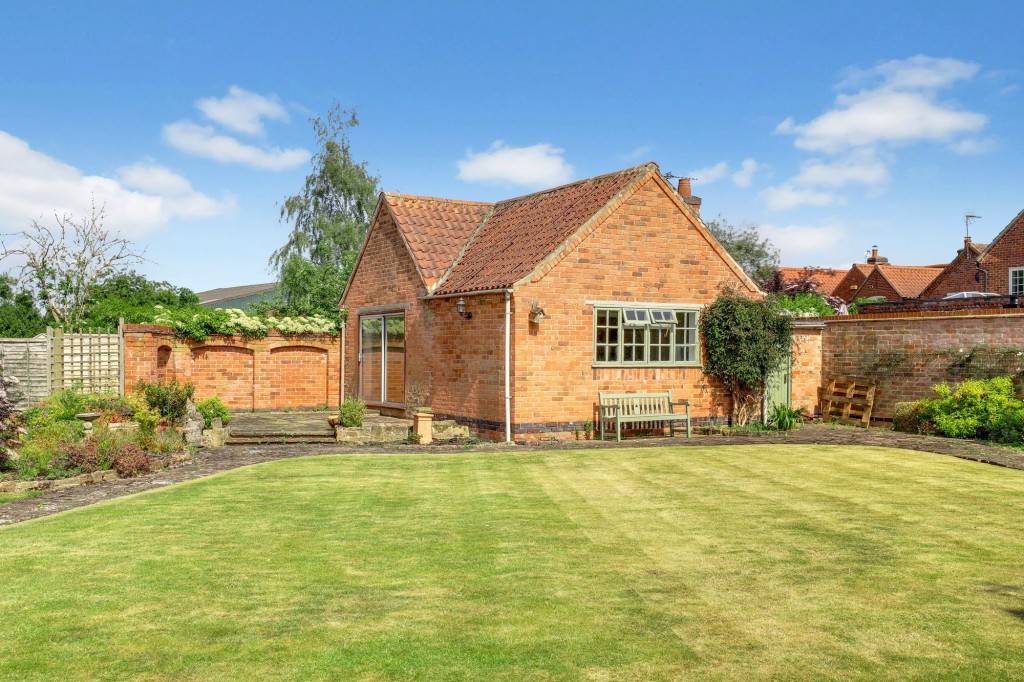 Church Street, Shelford, NG12