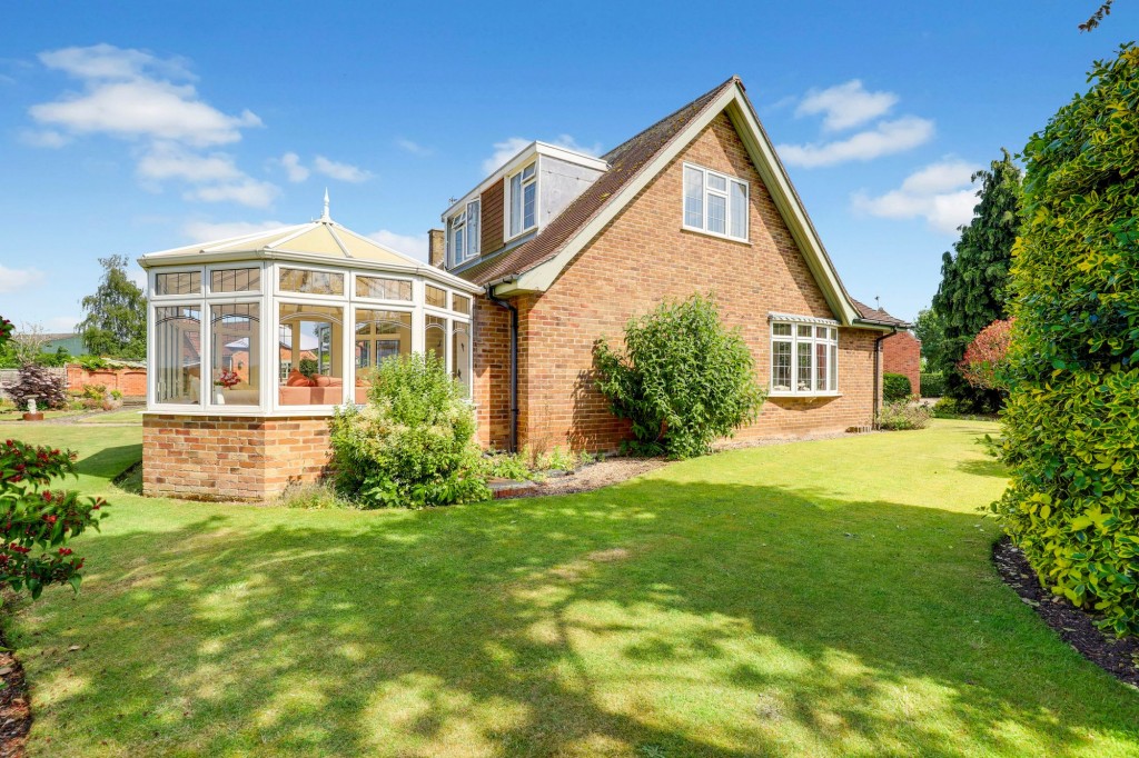 Church Street, Shelford, NG12