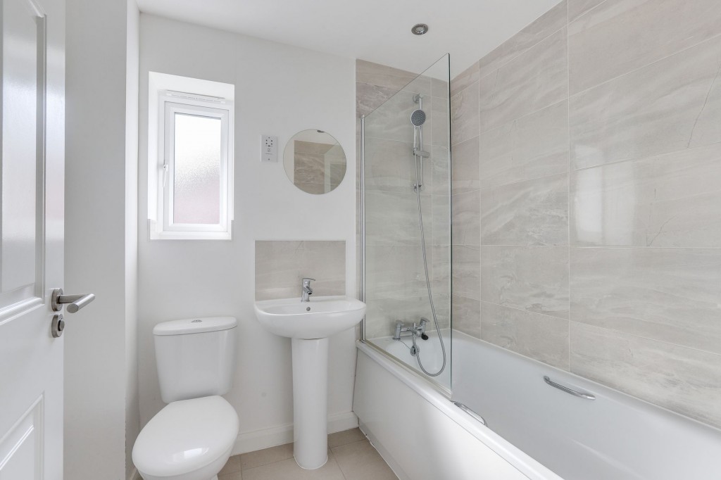 Fourth Avenue, Edwinstowe, NG21