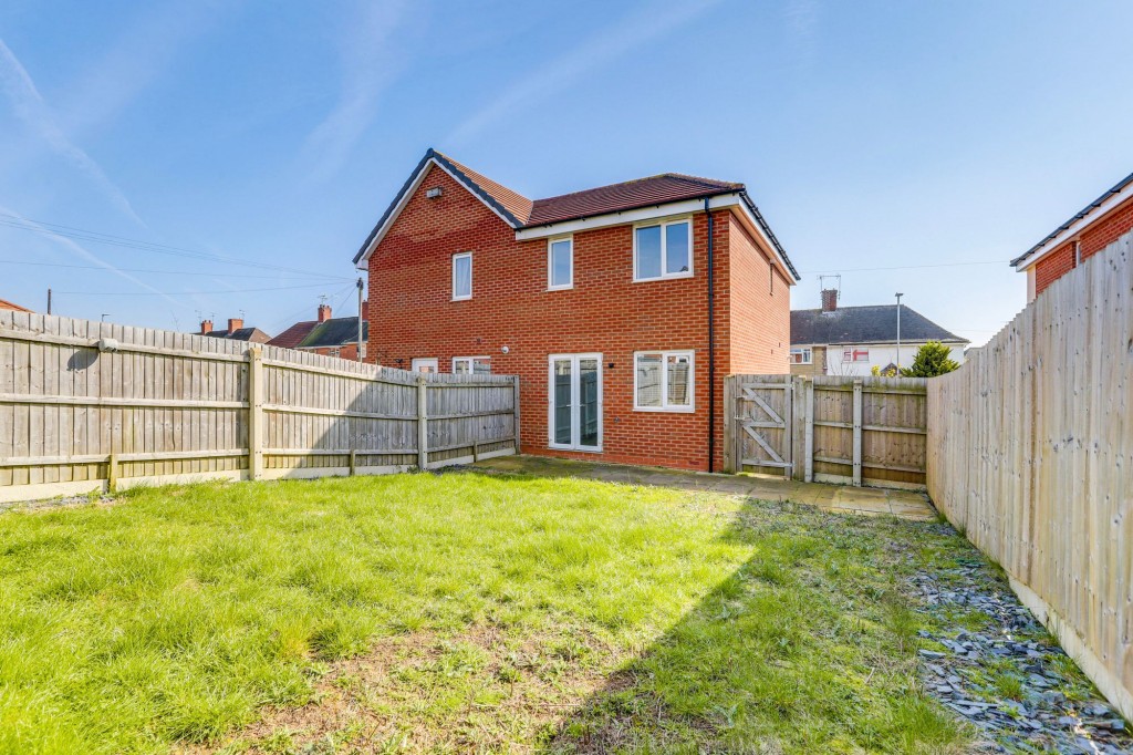 Fourth Avenue, Edwinstowe, NG21