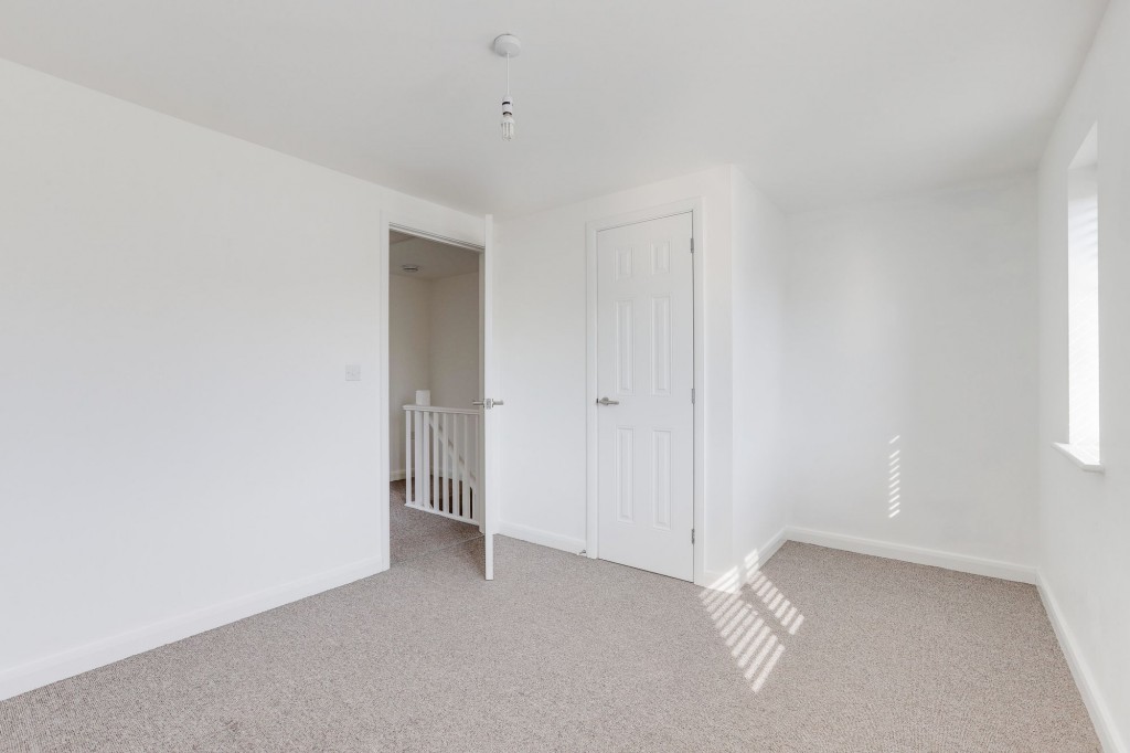 Fourth Avenue, Edwinstowe, NG21