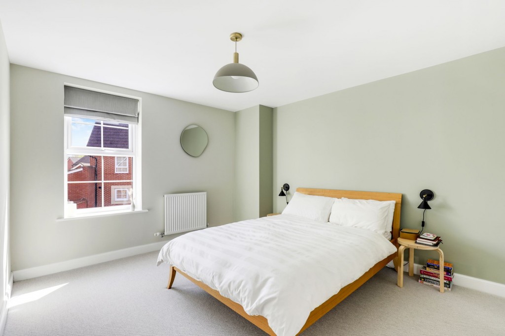 Paulina Avenue, Hucknall, NG15