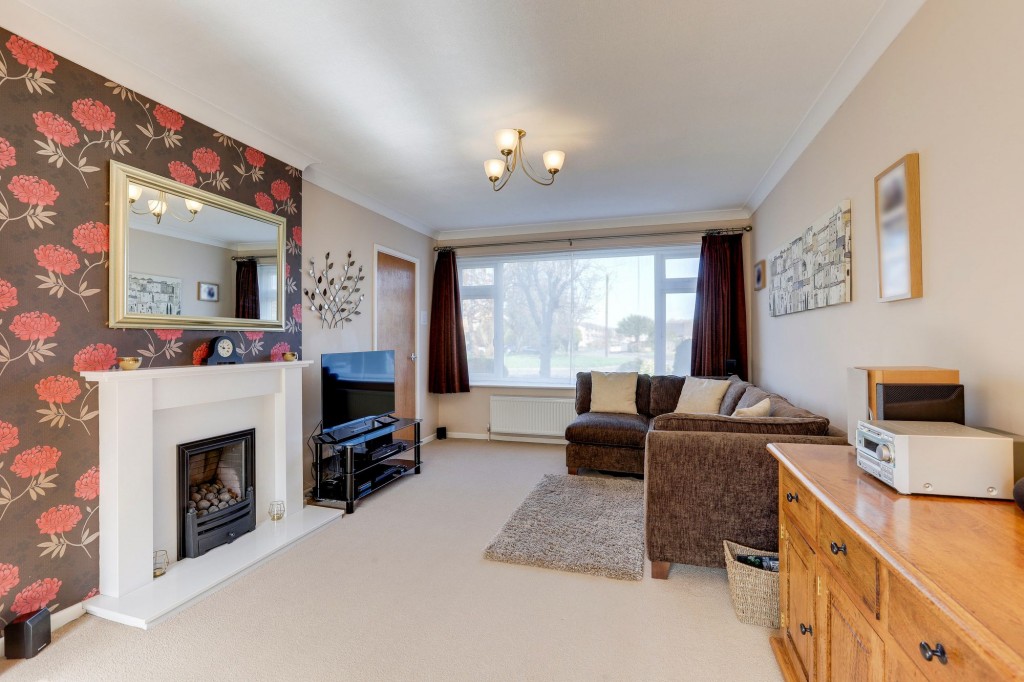 Holly Avenue, Breaston, DE72