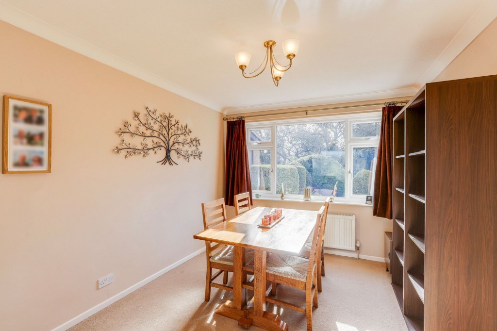 Holly Avenue, Breaston, DE72