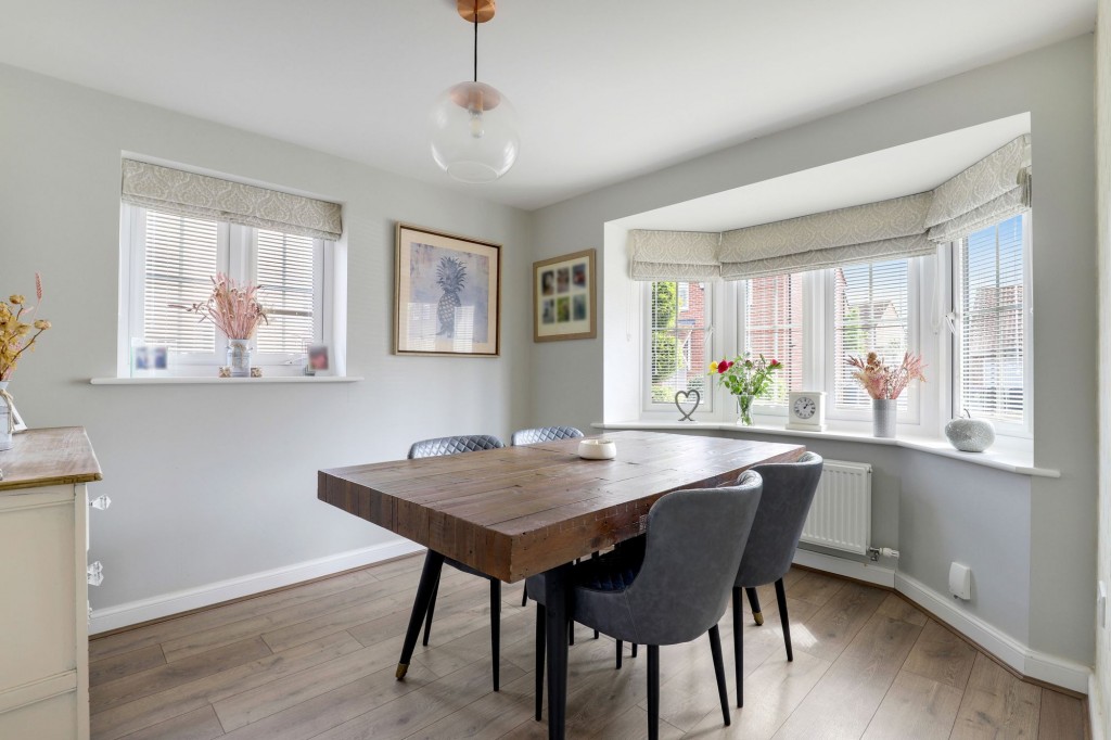Bluebell Avenue, Cotgrave, NG12