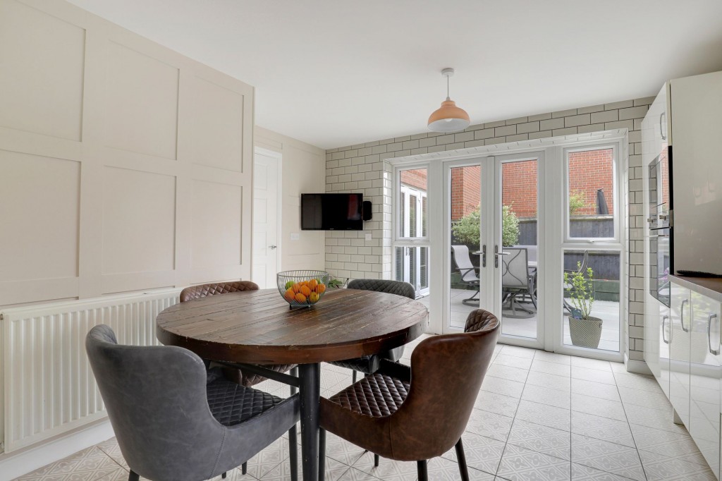 Bluebell Avenue, Cotgrave, NG12