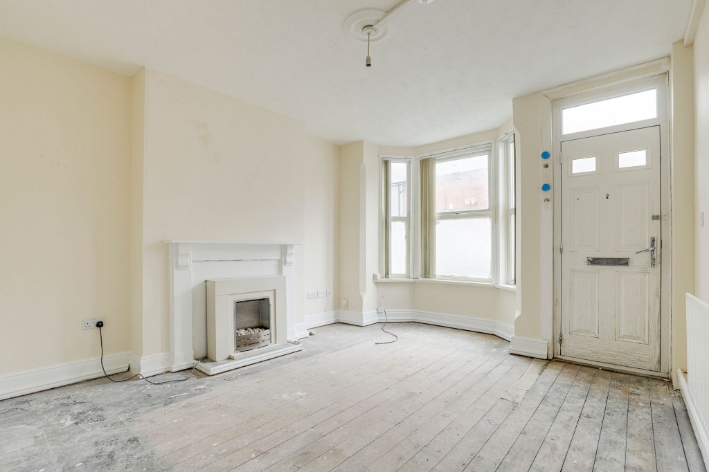 Grimston Road, Nottingham, NG7