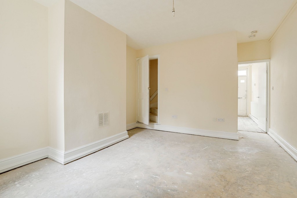 Grimston Road, Nottingham, NG7