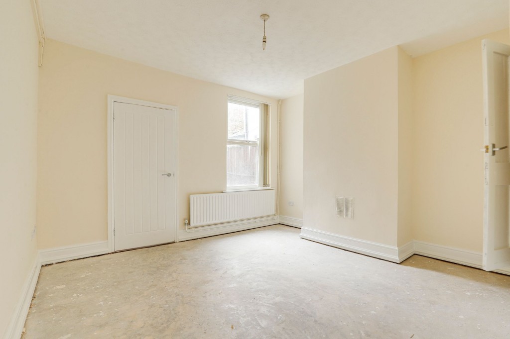 Grimston Road, Nottingham, NG7