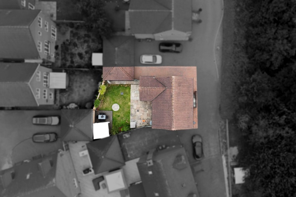 Bideford Close, Nottingham, NG3