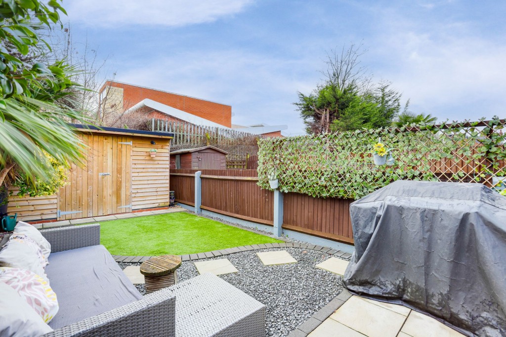 Tudor Close, Long Eaton, NG10