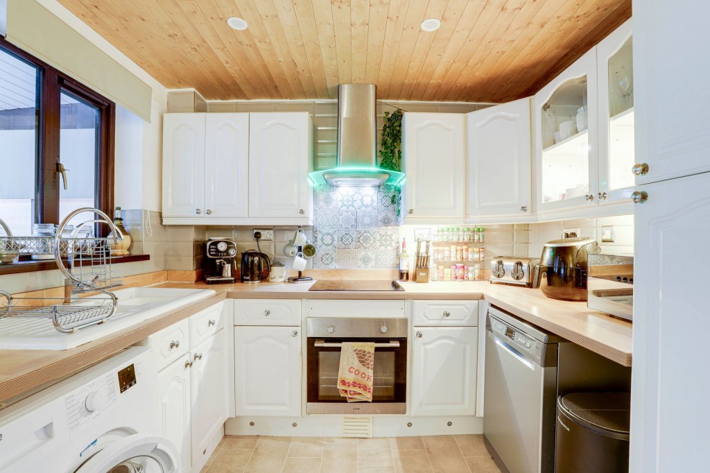 Tudor Close, Long Eaton, NG10