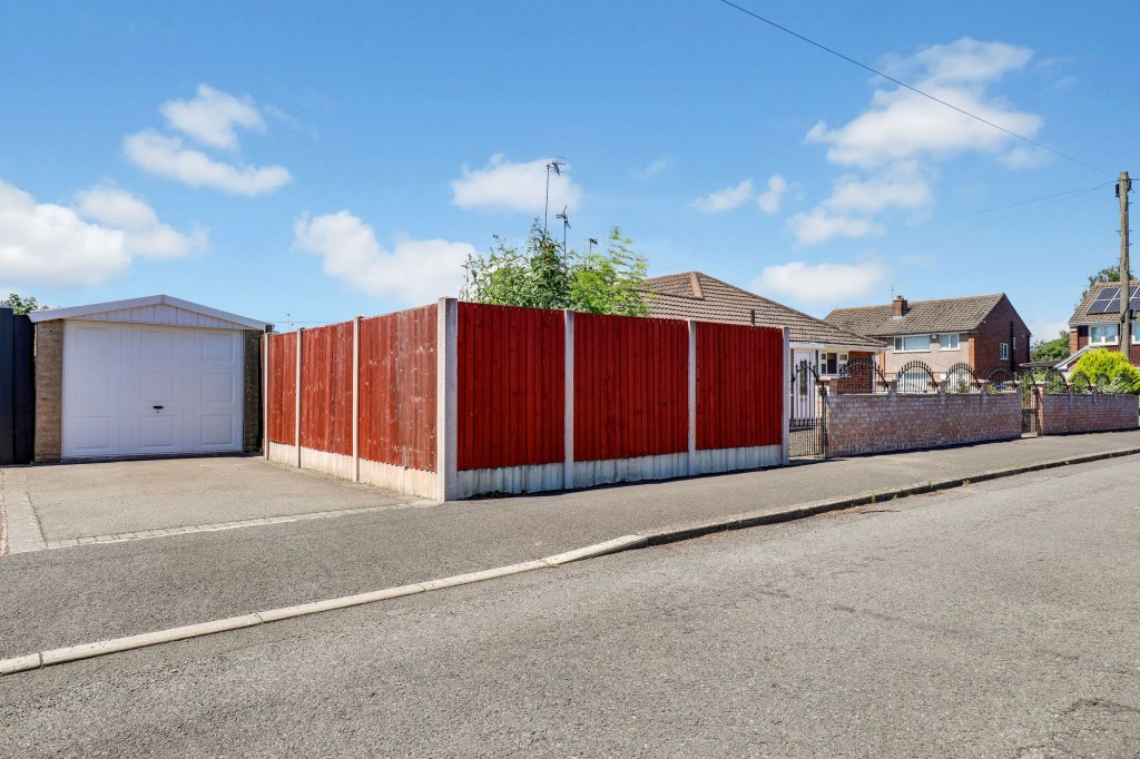 Five Acres, Nottingham, NG11
