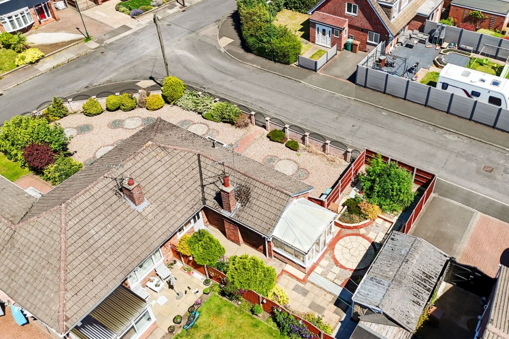 Five Acres, Nottingham, NG11