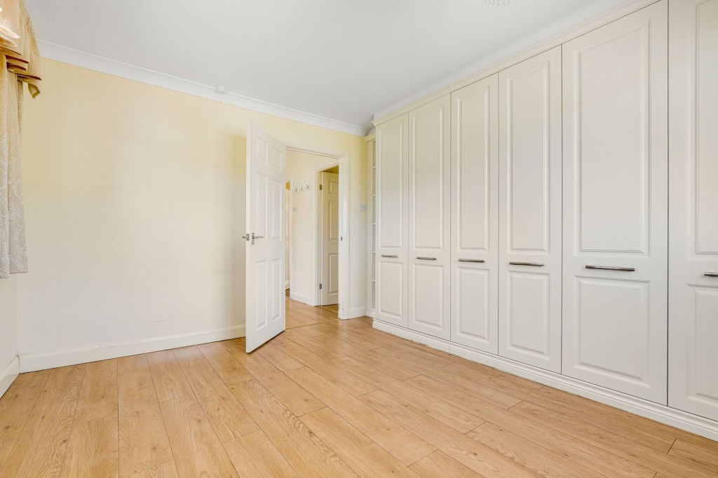 Five Acres, Nottingham, NG11