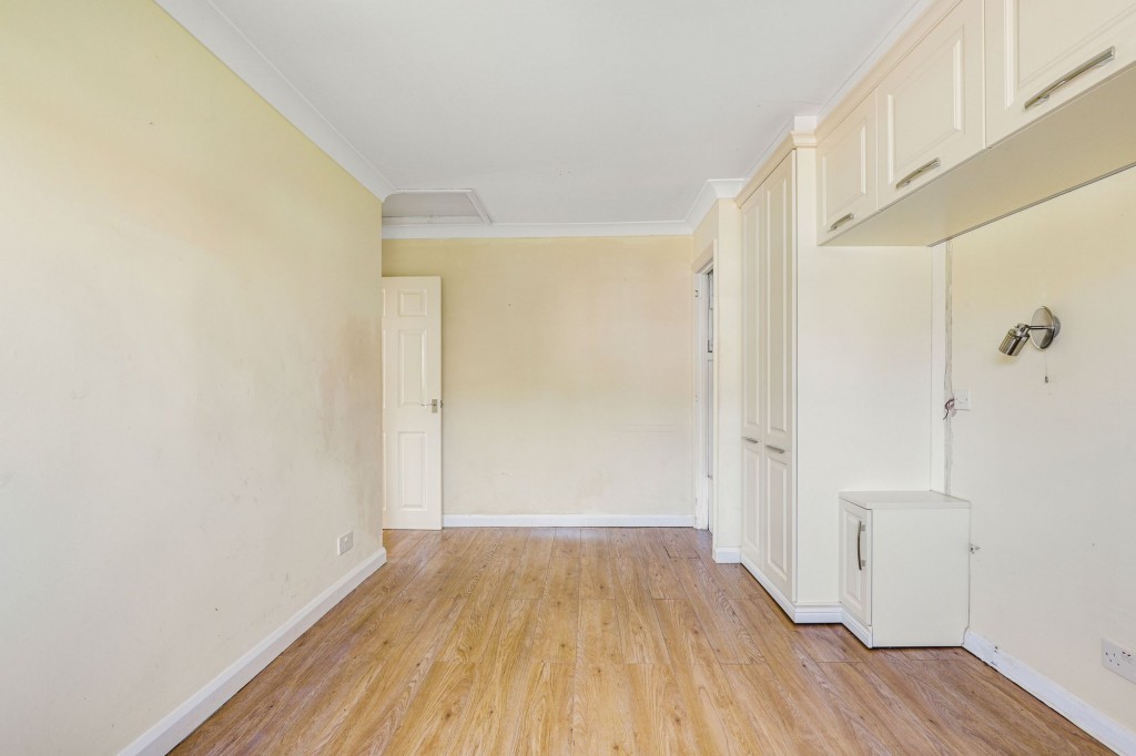 Five Acres, Nottingham, NG11