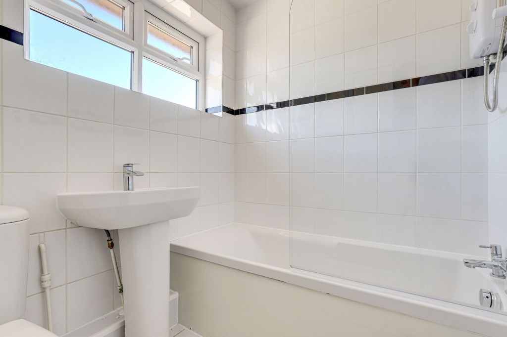 Five Acres, Nottingham, NG11