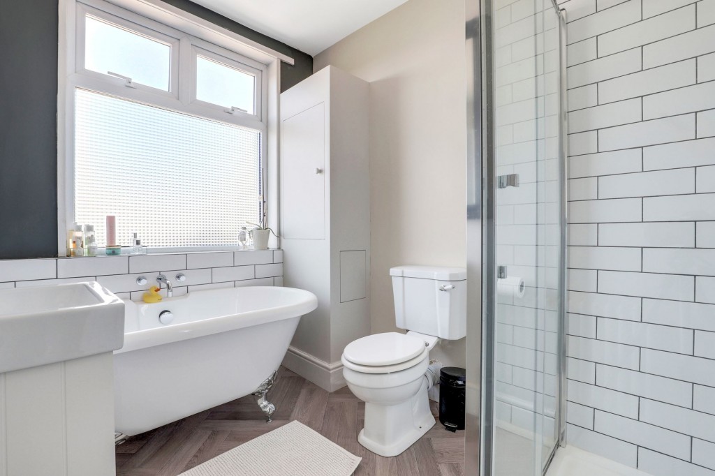 Standhill Road, Carlton, NG4