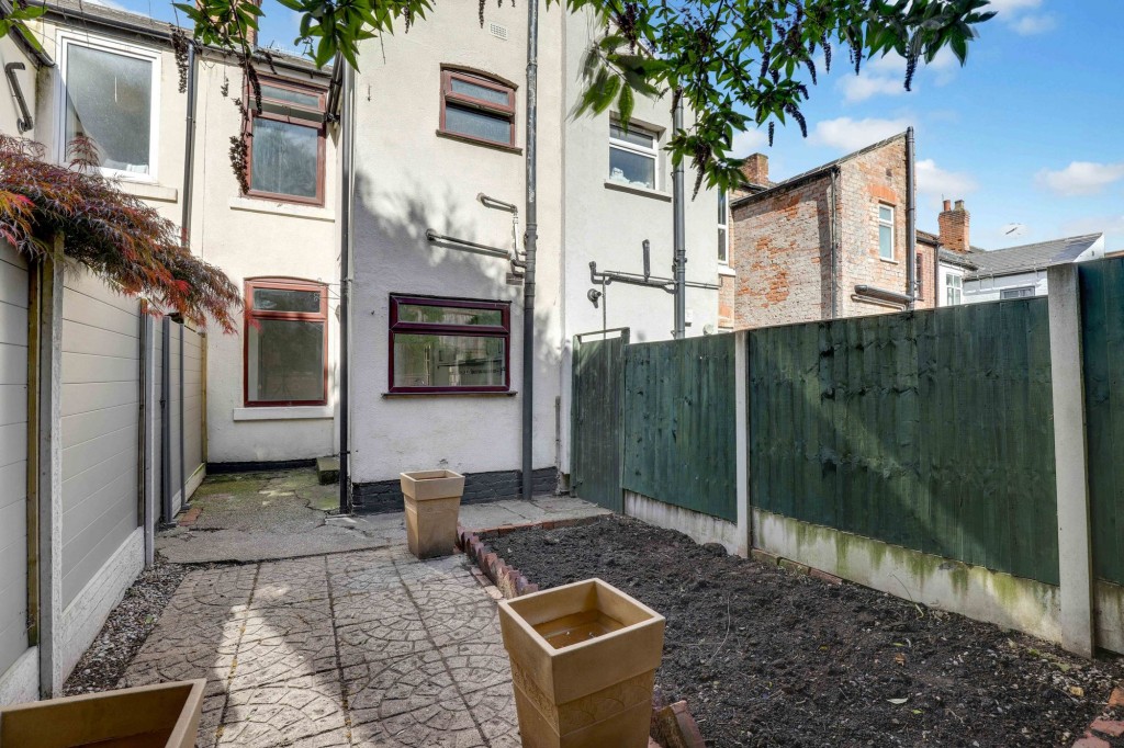 St. James Terrace, Stapleford, NG9