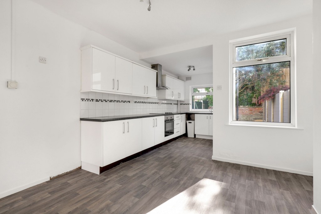 St. James Terrace, Stapleford, NG9
