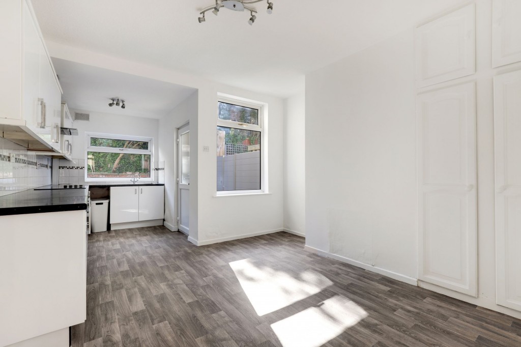 St. James Terrace, Stapleford, NG9