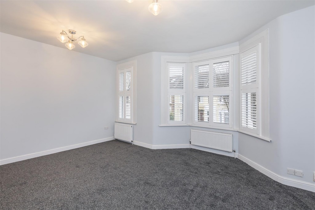 First Avenue, Walthamstow, London, E17
