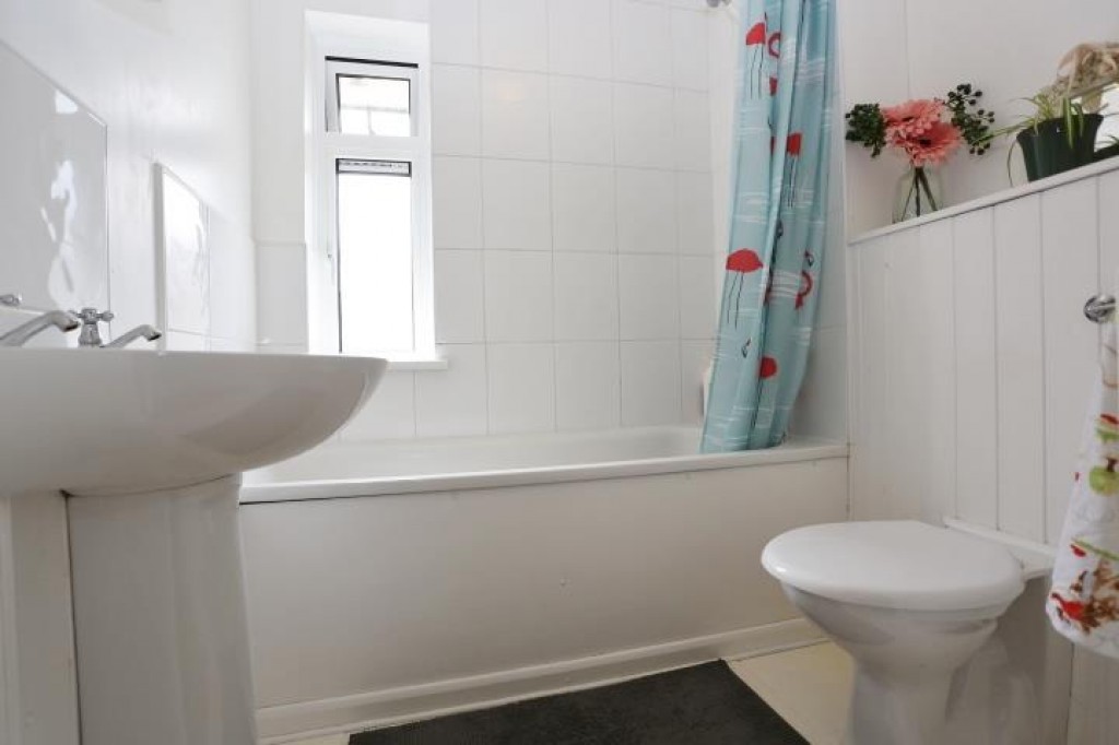 Cherry Close, Walthamstow, London, E17