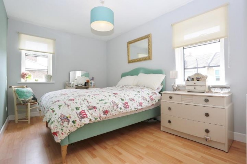 Cherry Close, Walthamstow, London, E17