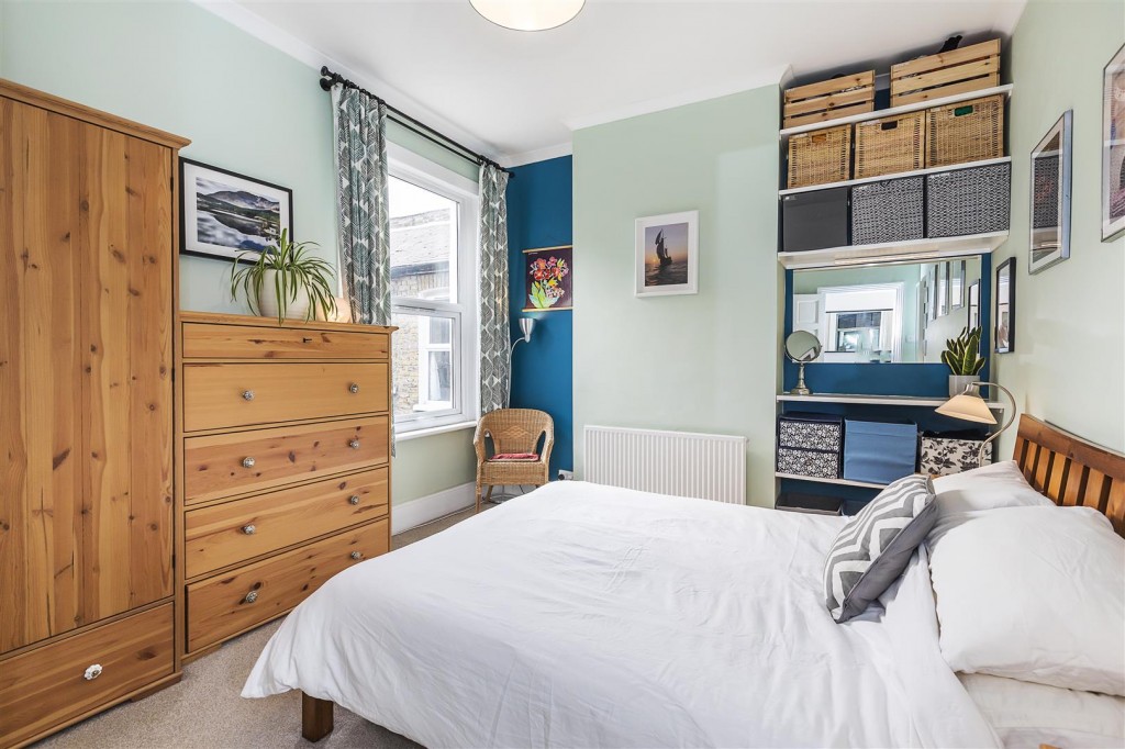 High Road Leyton, Leyton, London, E10