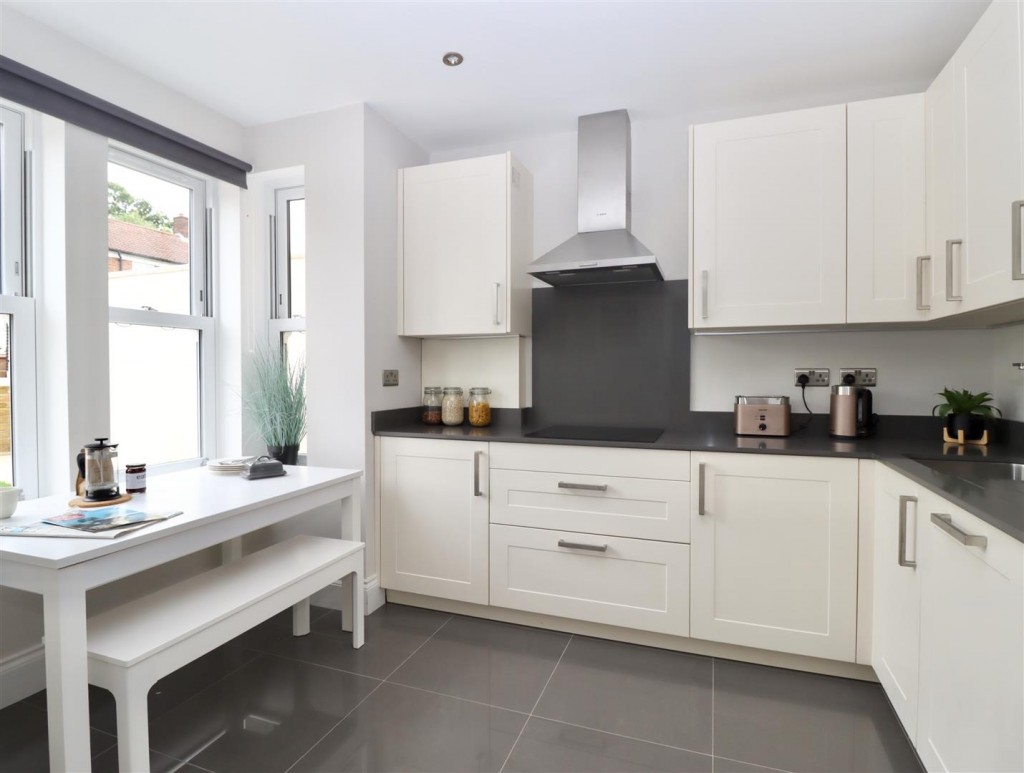 West Avenue, Walthamstow, London, E17
