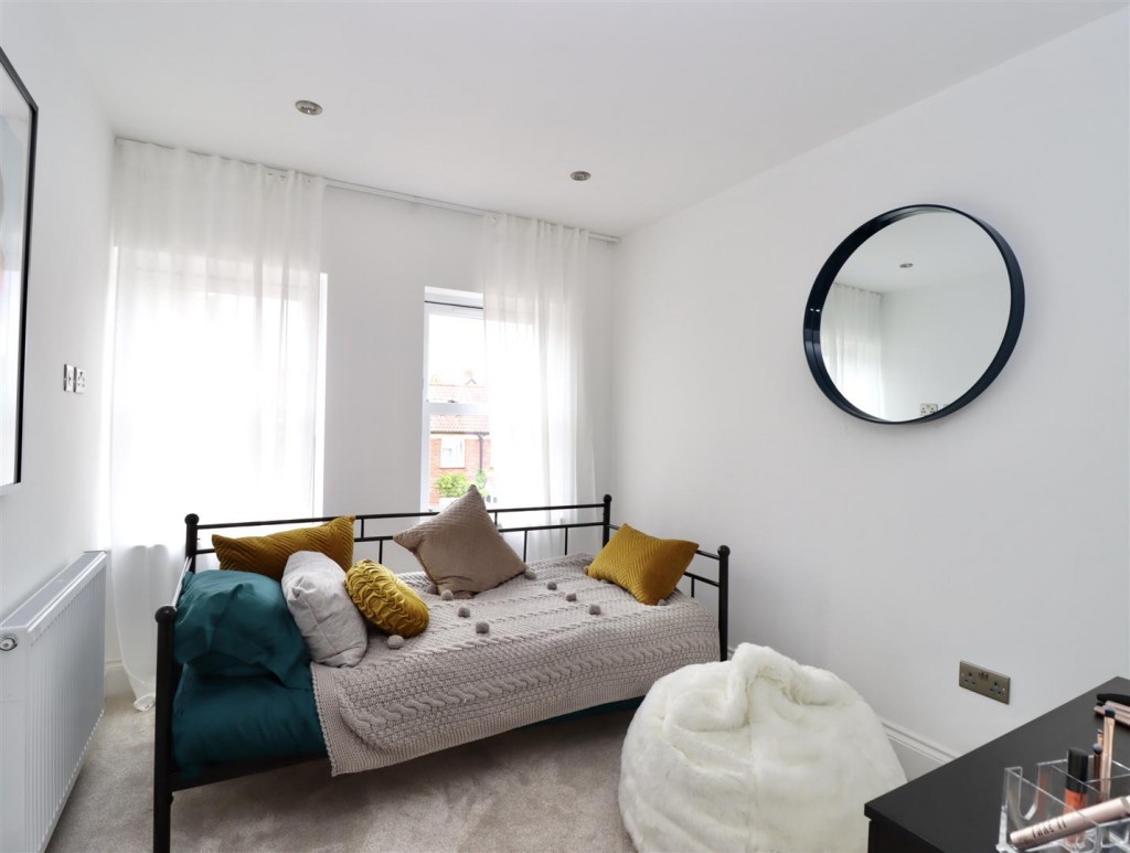 West Avenue, Walthamstow, London, E17