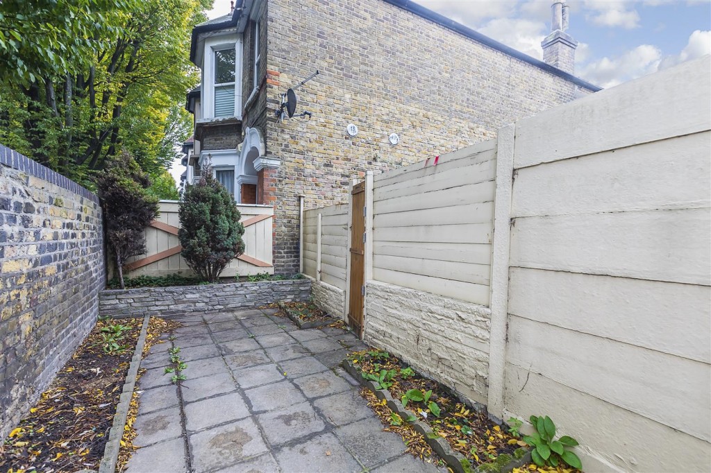 Francis Road, Leyton, London, E10