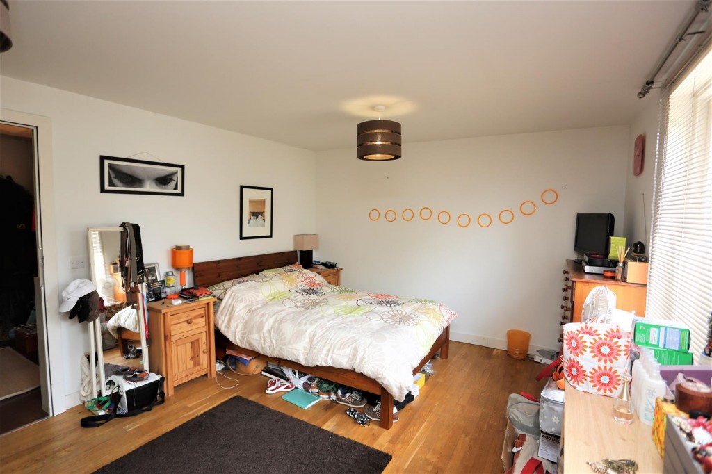 Amey Court, Grosvenor Rise East, Walthamstow, London, E17