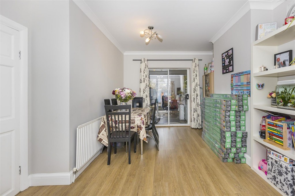 Douglas Avenue, Walthamstow, London, E17